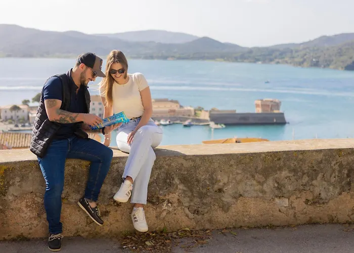 Family Acqua Salata - Helloelba *