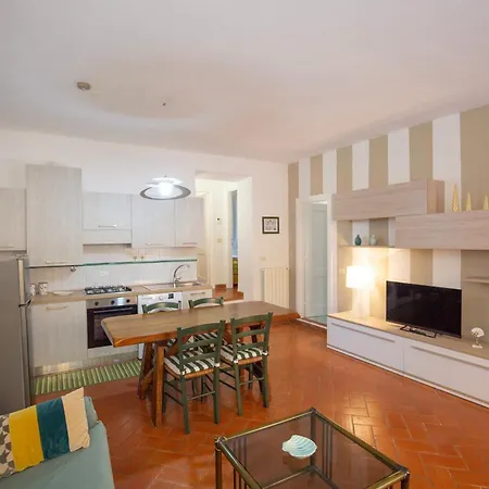 Holiday home Family Acqua Salata - Helloelba *