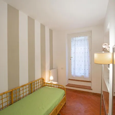 Holiday home Family Acqua Salata - Helloelba